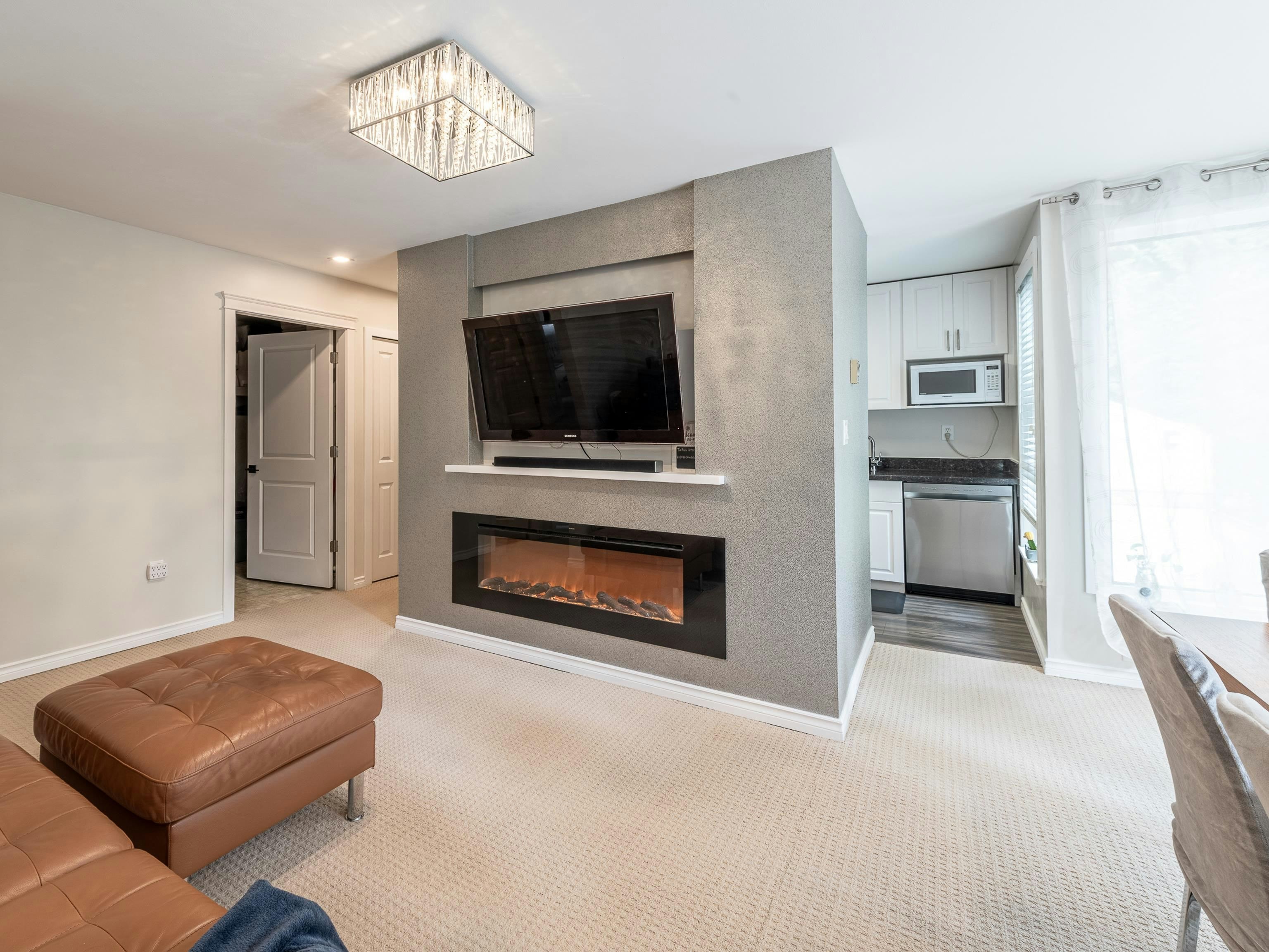 201-9152 Saturna Drive, Burnaby, BC, V3J 7K2