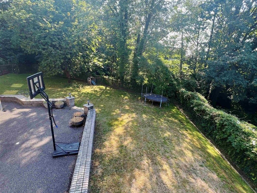 1810 St. Denis Road, West Vancouver, BC, V7V 3W5 - 3