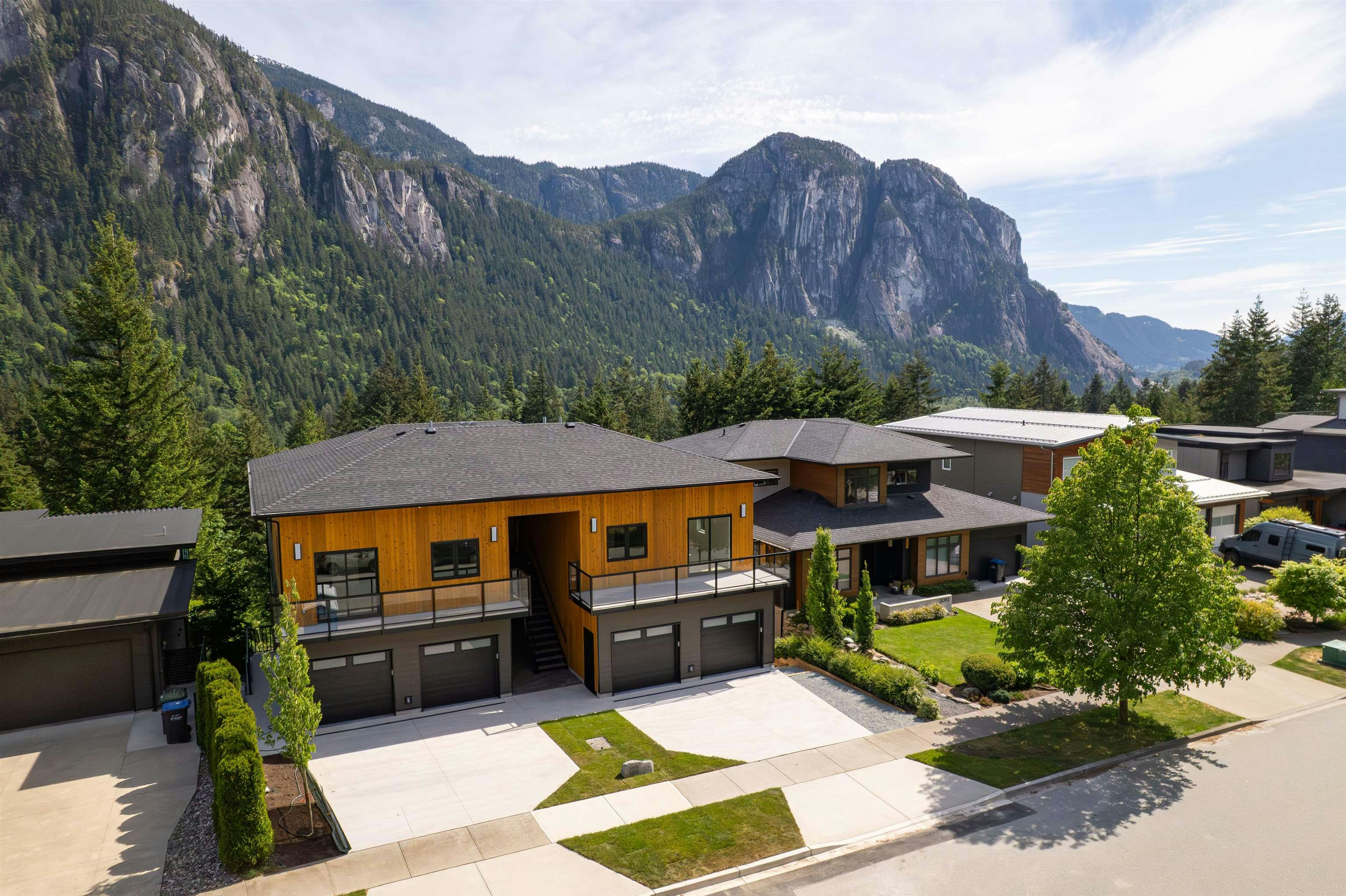 2-2096 Crumpit Woods Drive, Squamish, BC, V8B 0T6 - 35