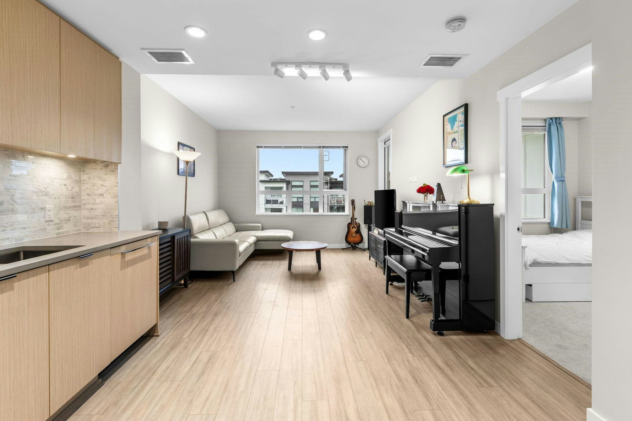 518-9213 Odlin Road - 2