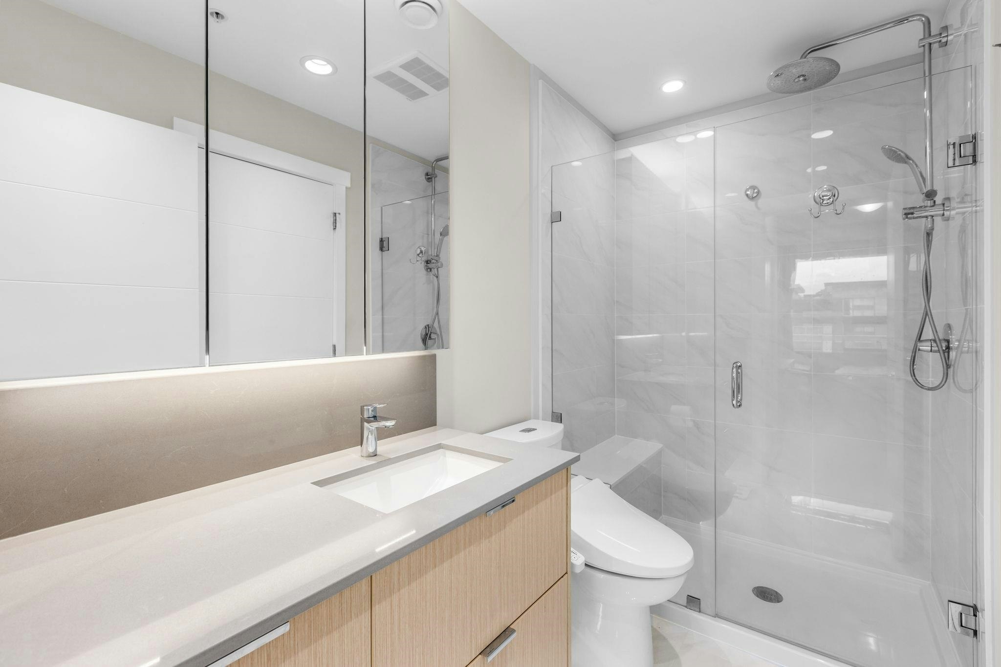 518-9213 Odlin Road, Richmond, BC, V6X 0V5 - 11