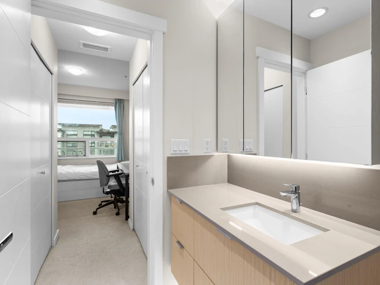 518-9213 Odlin Road, Richmond, BC, V6X 0V5 - 12