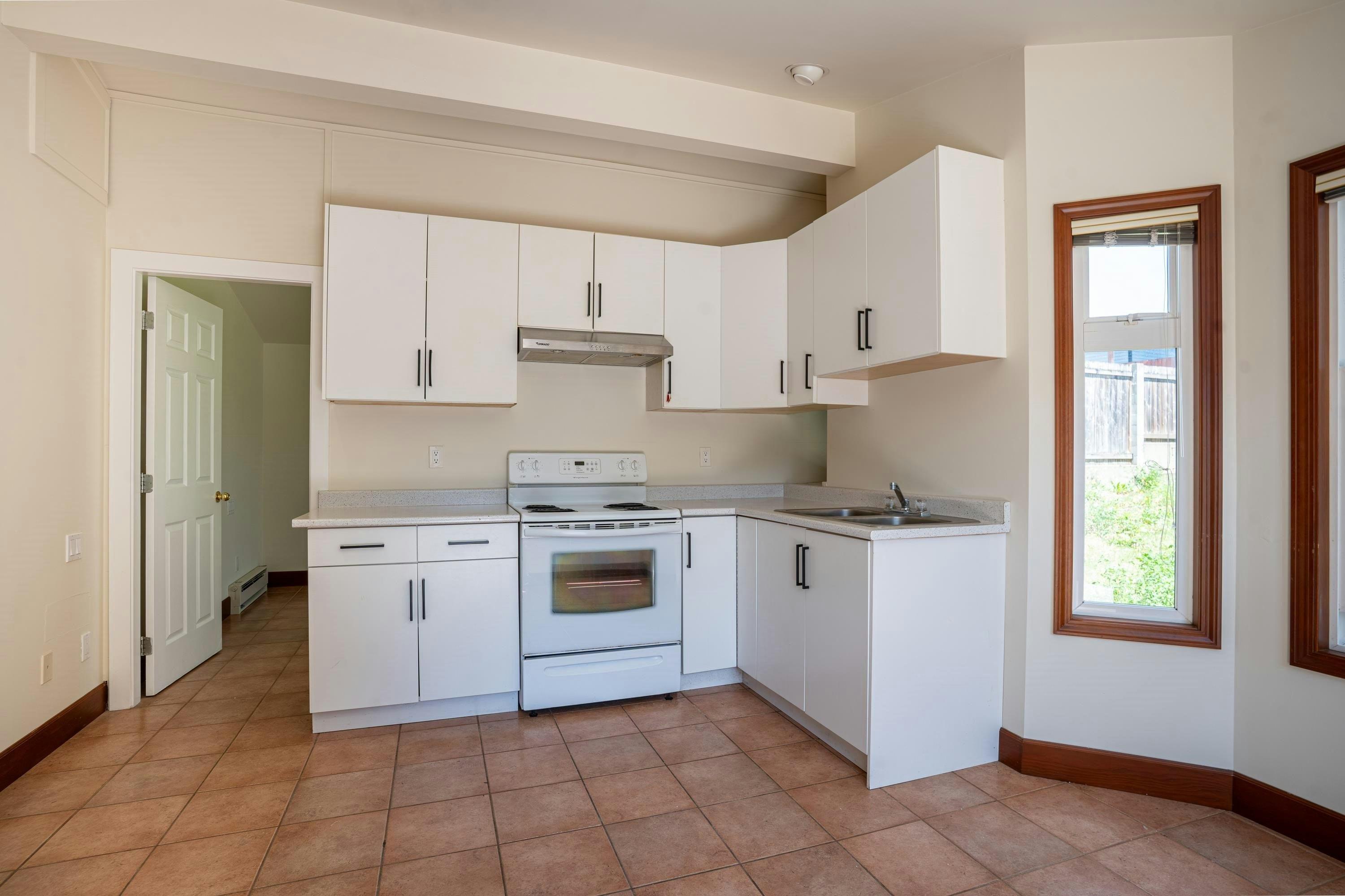 9714 131 Street, Surrey, BC, V3T 3P3 - 16
