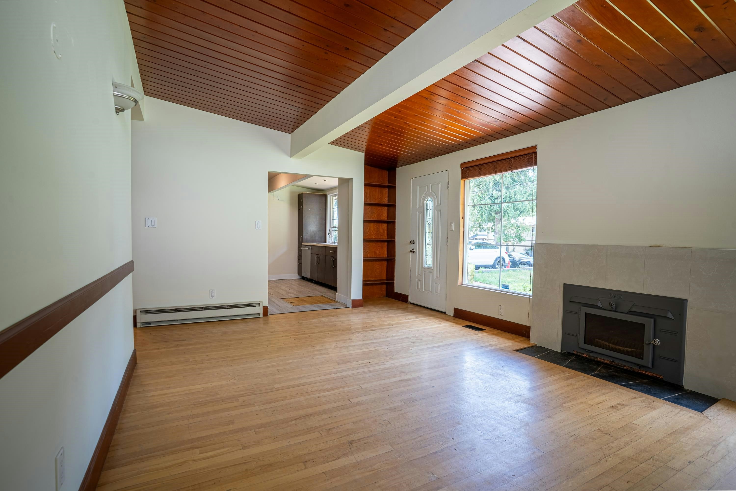 9714 131 Street, Surrey, BC, V3T 3P3 - 4
