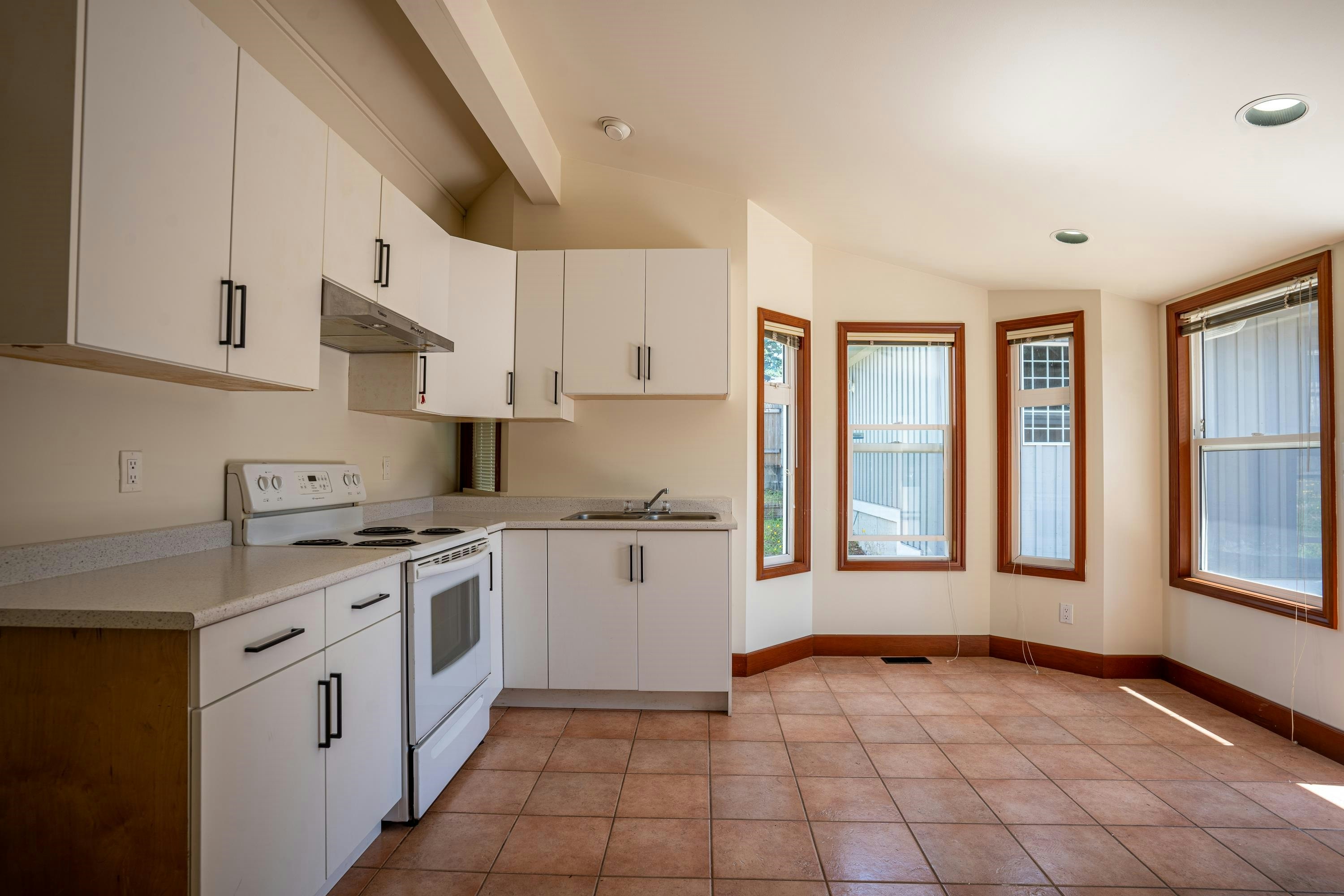 9714 131 Street, Surrey, BC, V3T 3P3 - 17