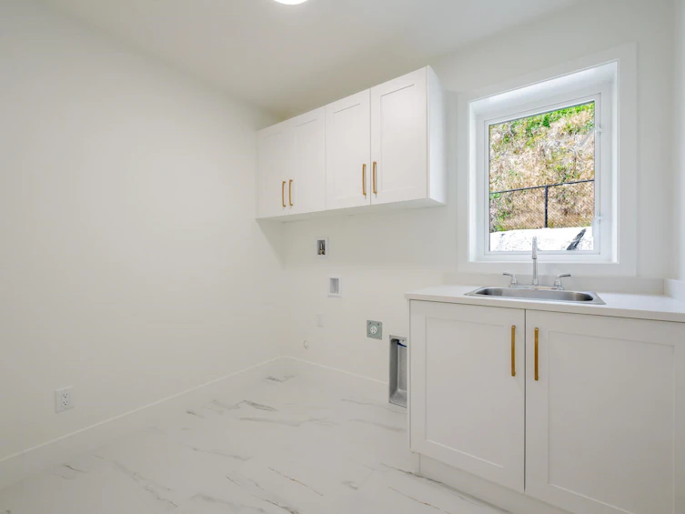 3595 Mee Place, Coquitlam, BC, V3E 0P2 - 23