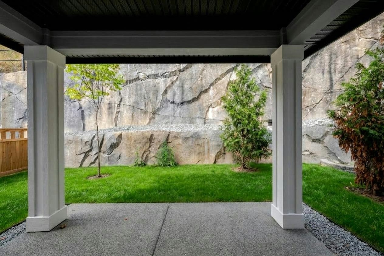 3595 Mee Place, Coquitlam, BC, V3E 0P2 - 35