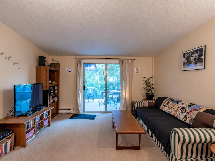 9704 131 Street, Surrey, BC, V3T 3P3 - 8