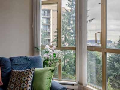 606-160 W Keith Road - 3