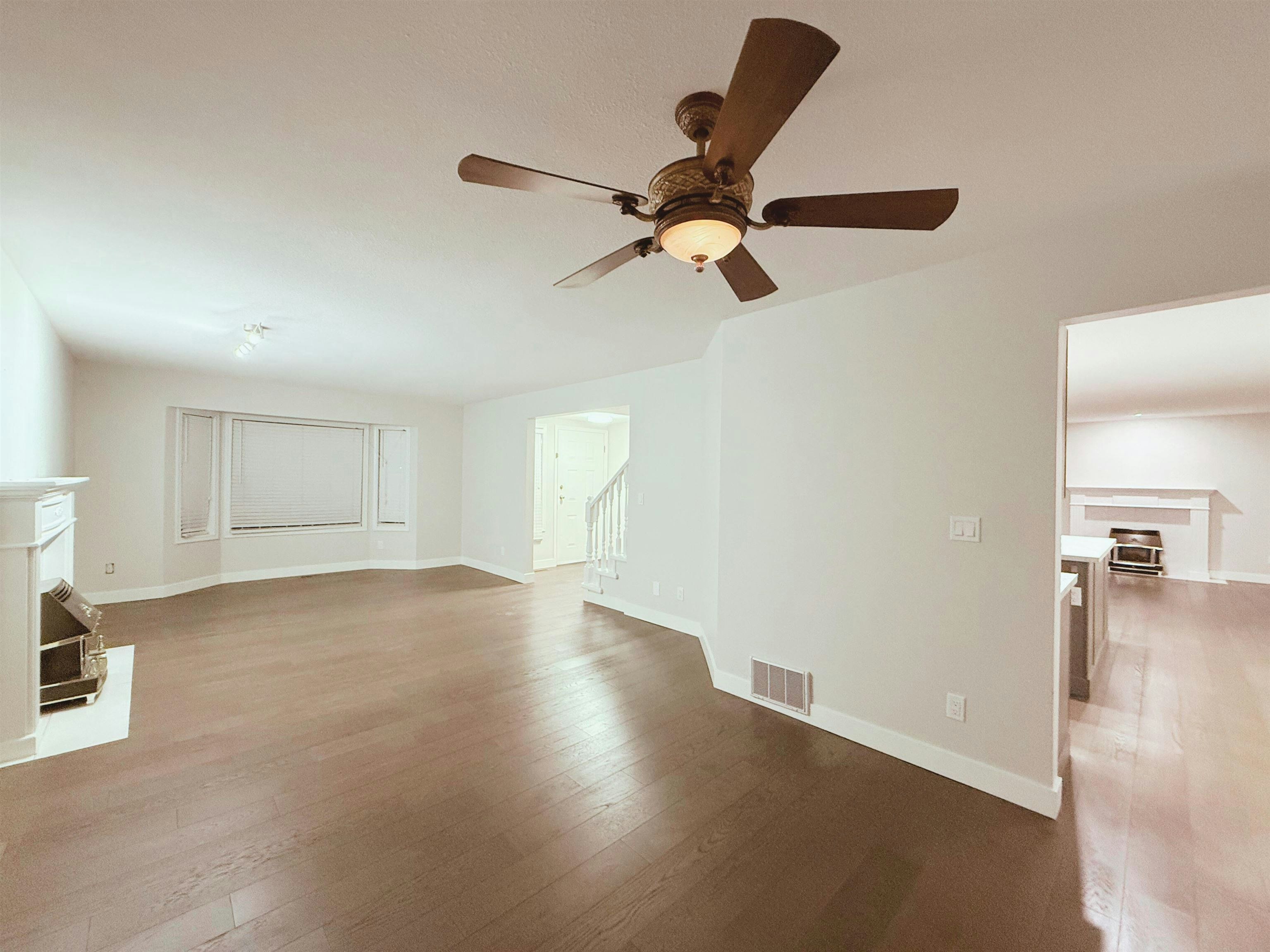 14665 84a Avenue, Surrey, BC, V3S 7V5 - 3