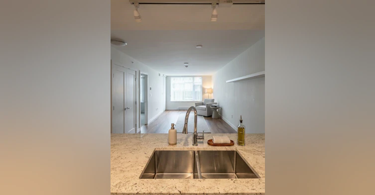 8XX-8699 Hazelbridge Way, Richmond, BC, V6X 0T4 - 4