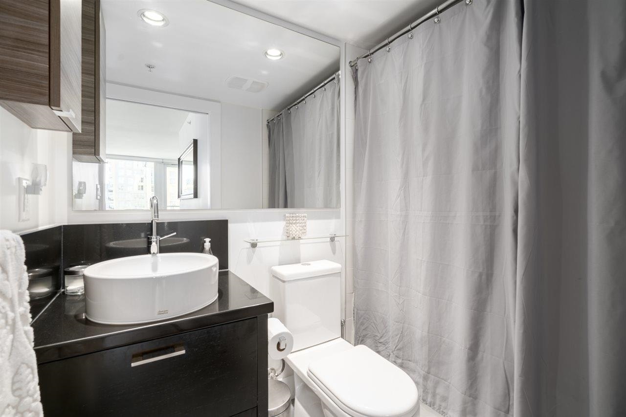1207-535 Smithe Street, Vancouver, BC, V6B 0H2 - 9