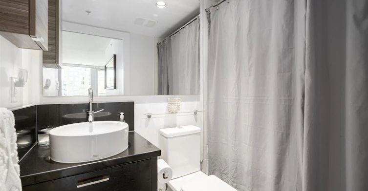 1207-535 Smithe Street, Vancouver, BC, V6B 0H2 - 9