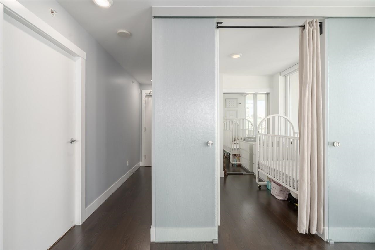 1207-535 Smithe Street, Vancouver, BC, V6B 0H2 - 8
