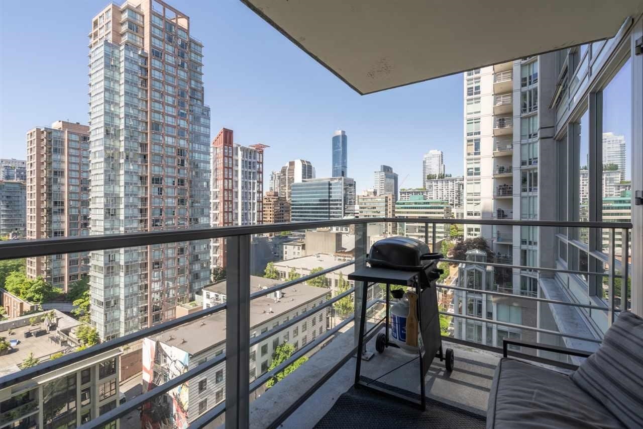 1207-535 Smithe Street, Vancouver, BC, V6B 0H2 - 11