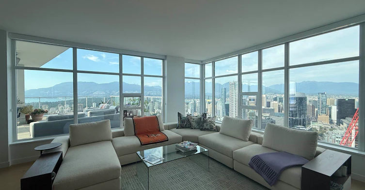 WITHHELD Withheld, Vancouver, BC, V6Z 0G7 - 13
