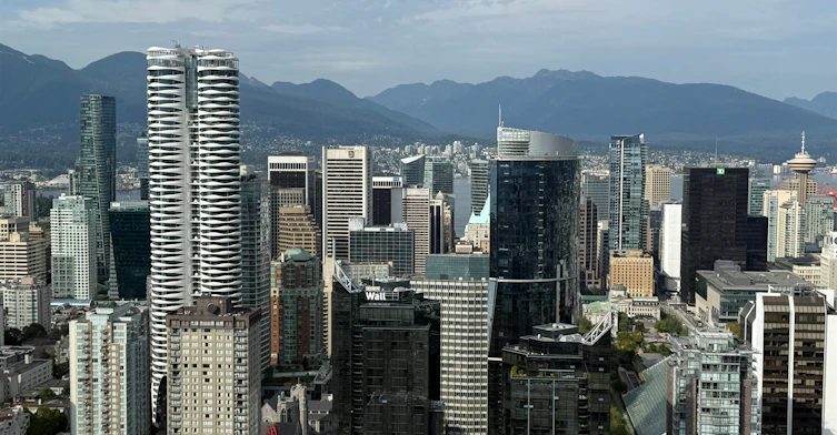 WITHHELD Withheld, Vancouver, BC, V6Z 0G7 - 33