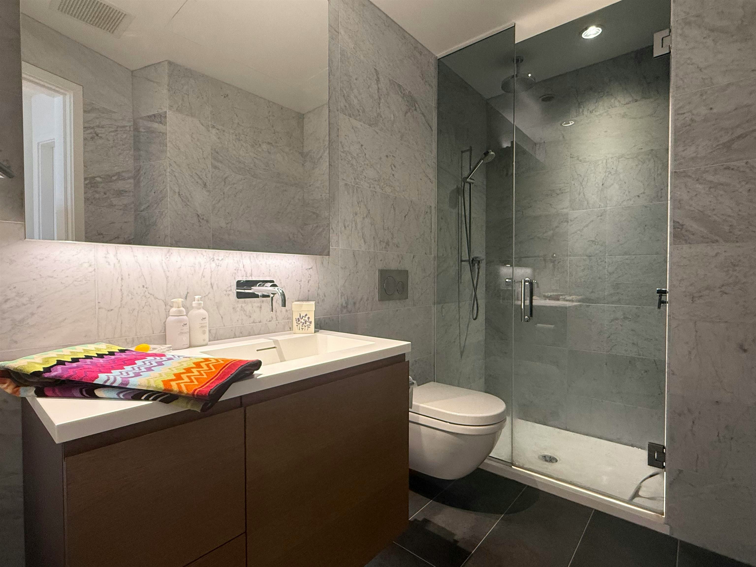 WITHHELD Withheld, Vancouver, BC, V6Z 0G7 - 21