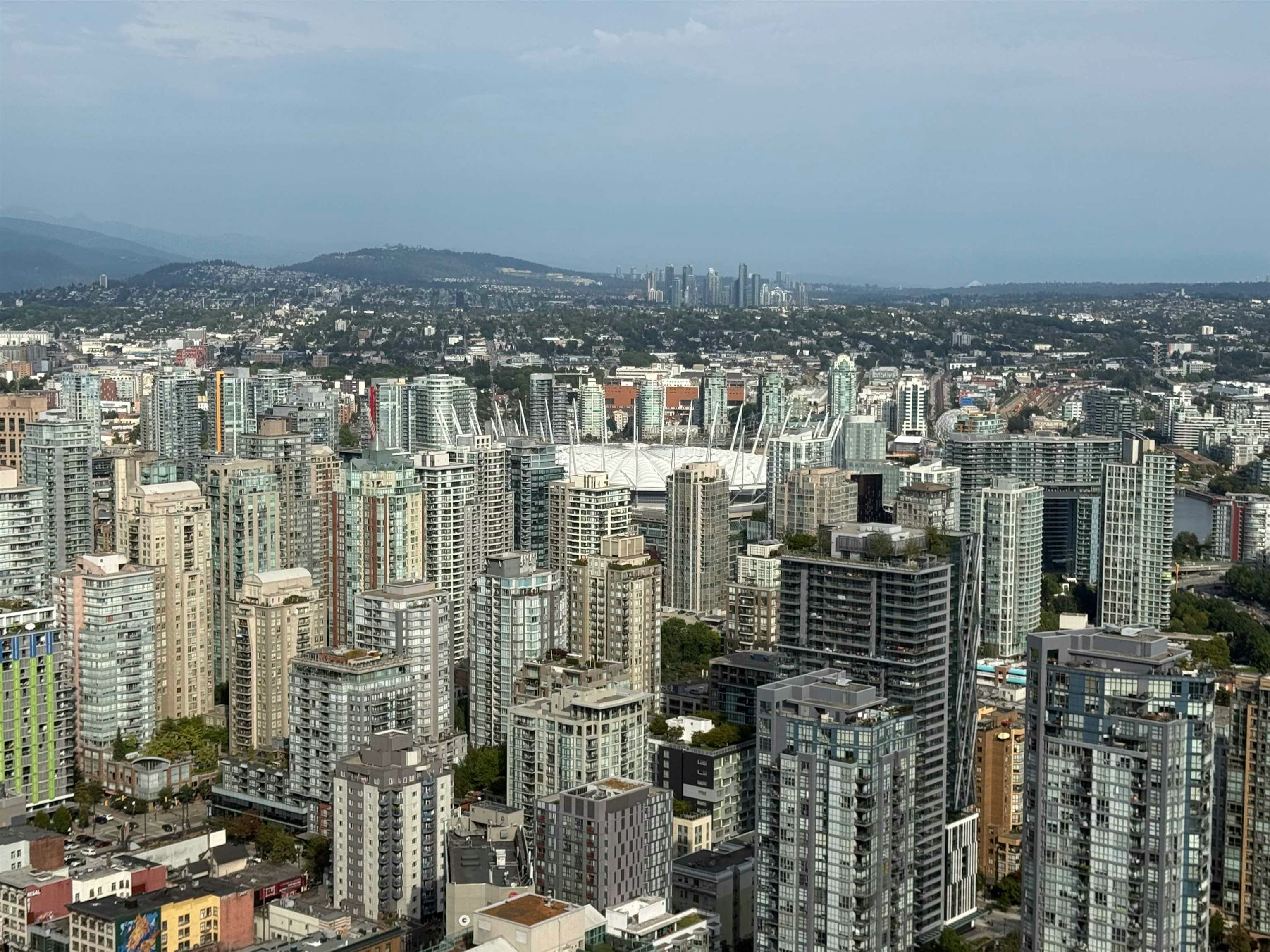 WITHHELD Withheld, Vancouver, BC, V6Z 0G7 - 35