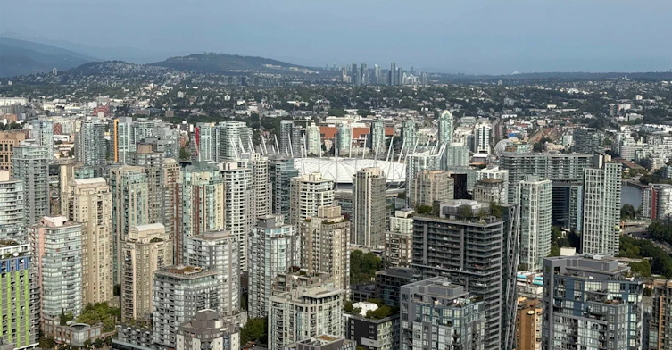 WITHHELD Withheld, Vancouver, BC, V6Z 0G7 - 35