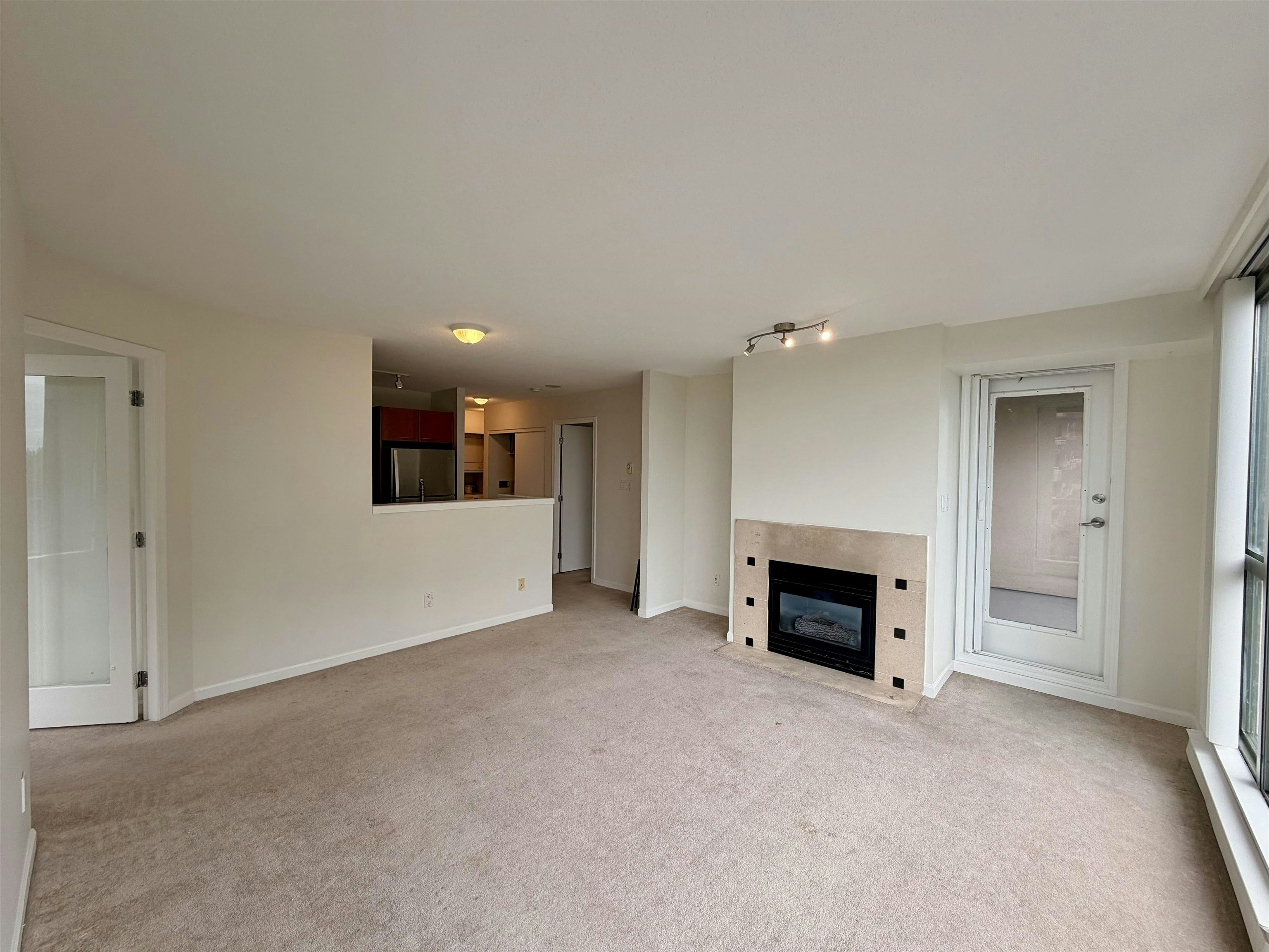 705-4888 Hazel Street, Burnaby, BC, V5H 4T4 - 8