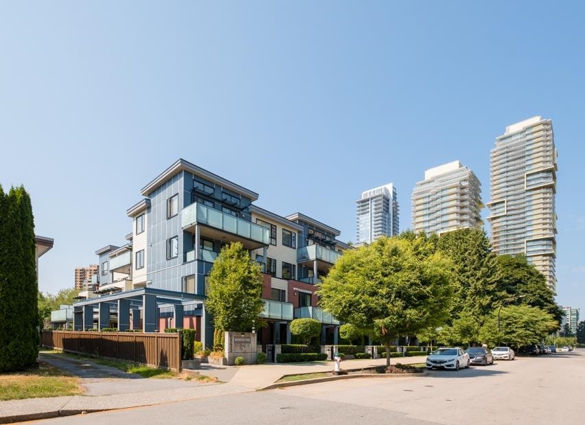 211-6533 Mckay Avenue, Burnaby, BC, V5H 2V5