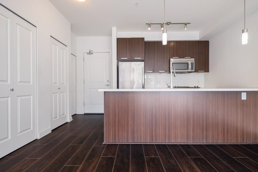 211-6533 Mckay Avenue, Burnaby, BC, V5H 2V5 - 9