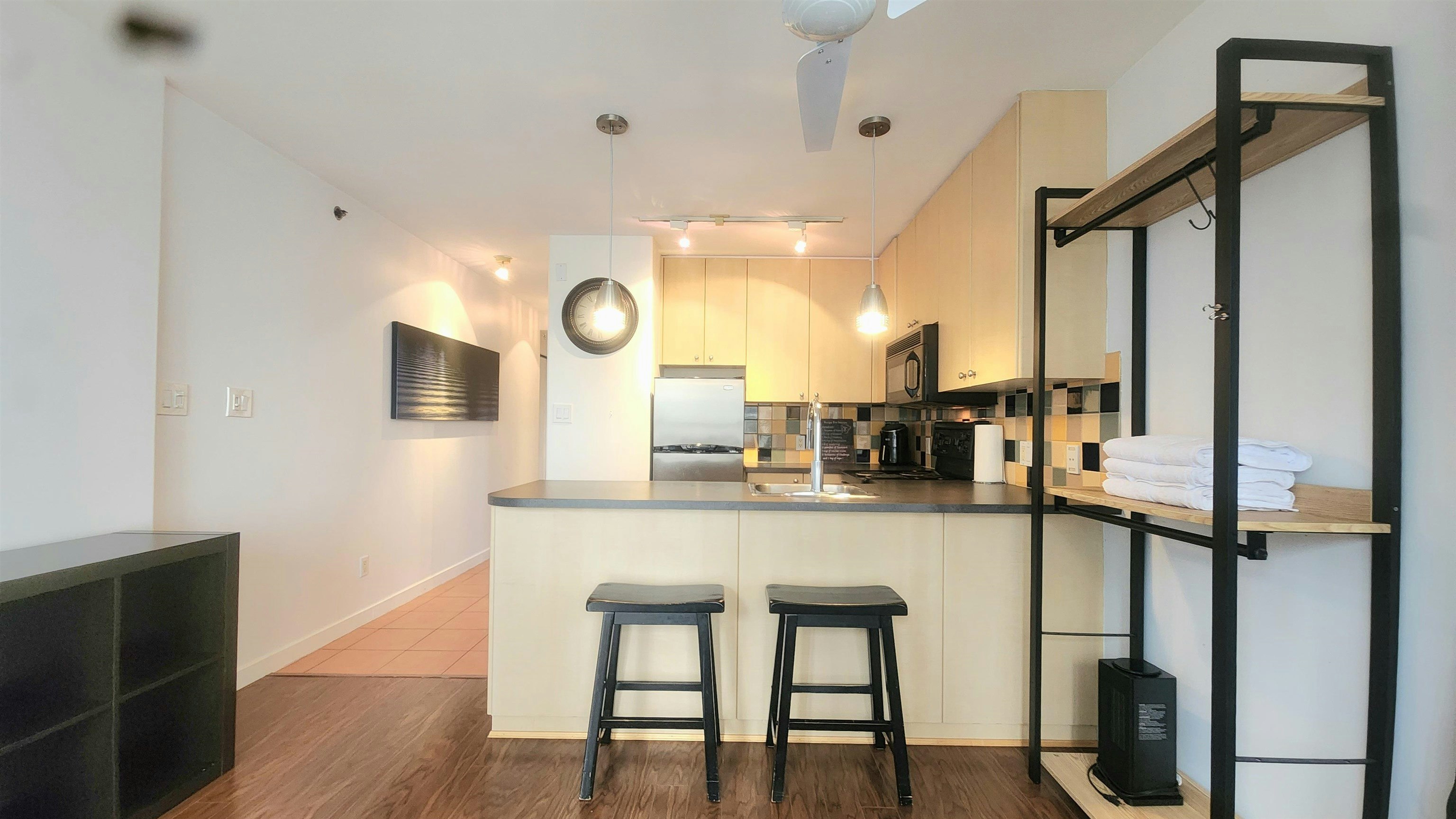 1205-819 Hamilton Street, Vancouver, BC, V6B 6M2 - 4