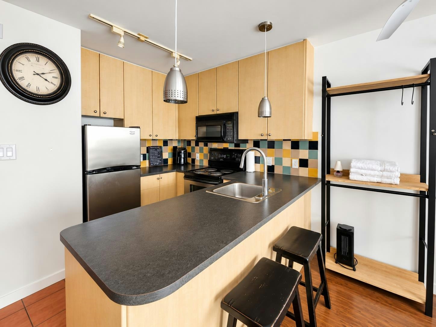1205-819 Hamilton Street, Vancouver, BC, V6B 6M2 - 9