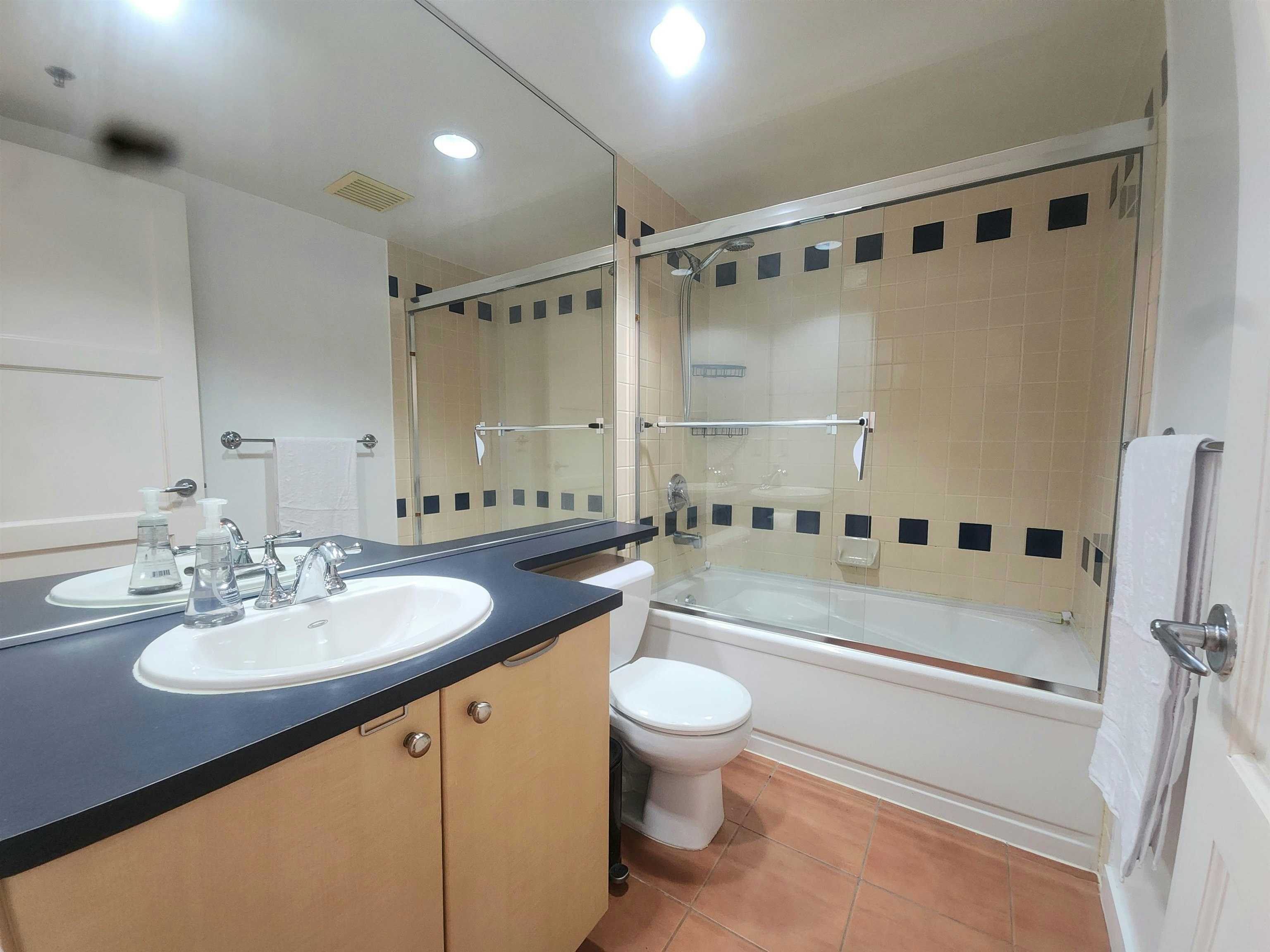 1205-819 Hamilton Street, Vancouver, BC, V6B 6M2 - 6