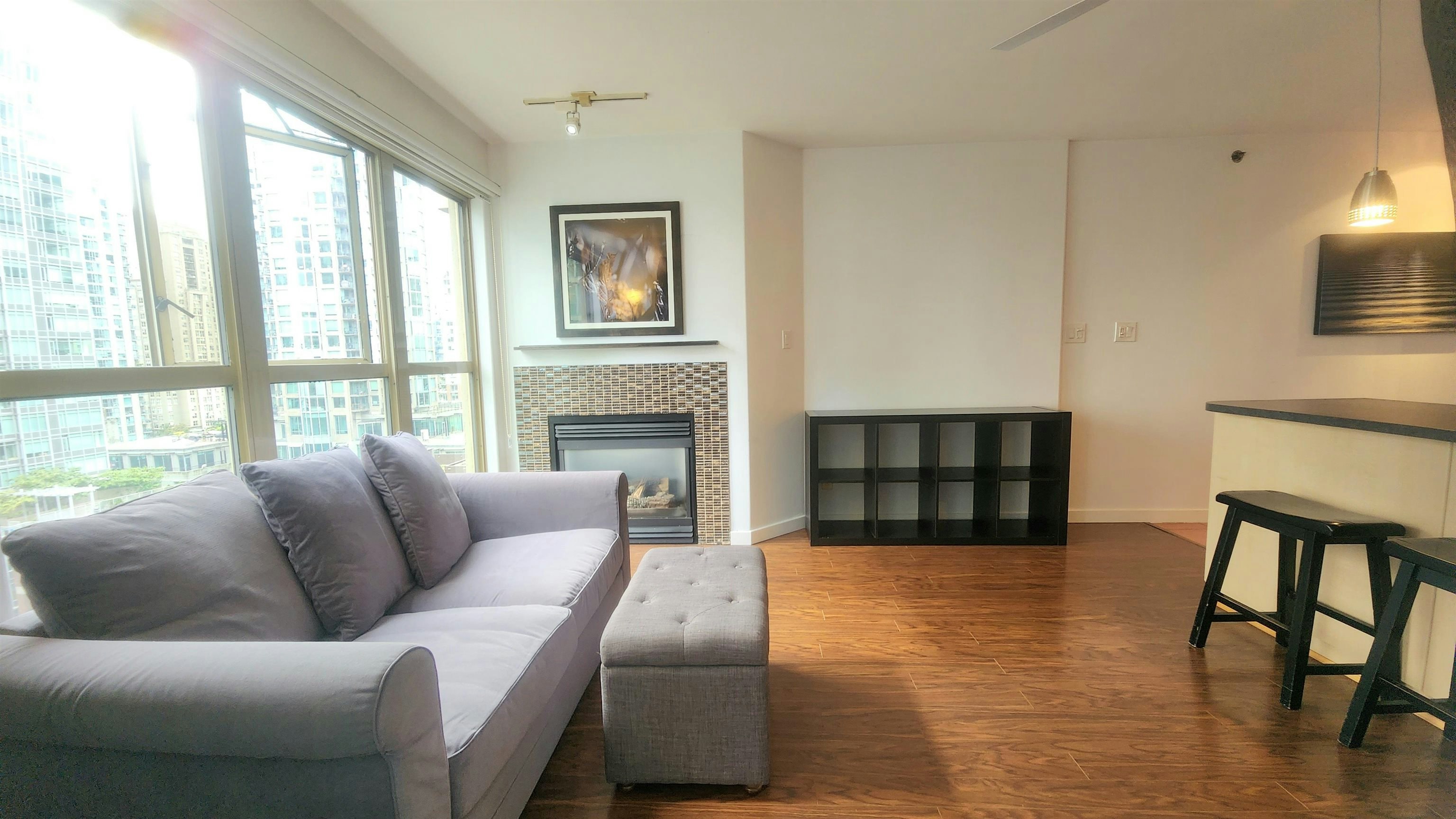 1205-819 Hamilton Street, Vancouver, BC, V6B 6M2 - 3