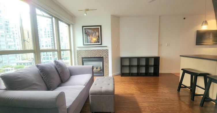 1205-819 Hamilton Street, Vancouver, BC, V6B 6M2 - 3