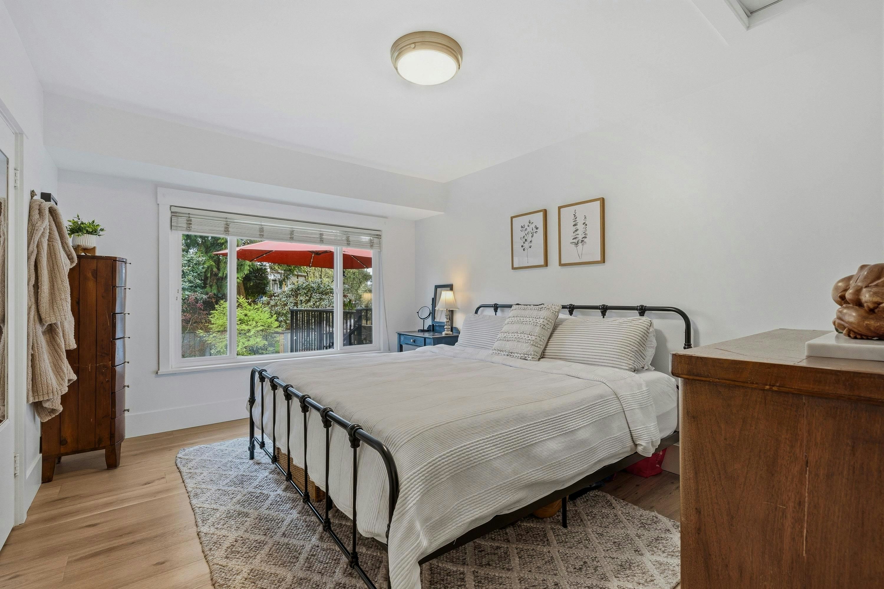 1335 Ridgewood Drive, North Vancouver, BC, V7R 1J4 - 18