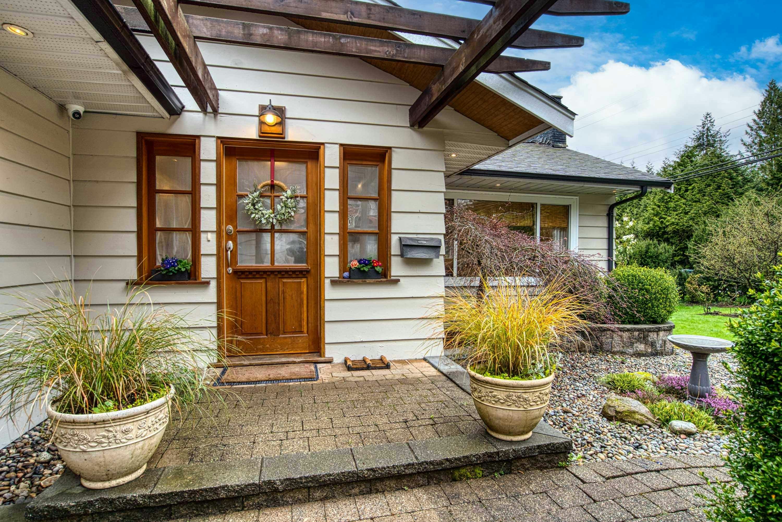 1335 Ridgewood Drive - 3