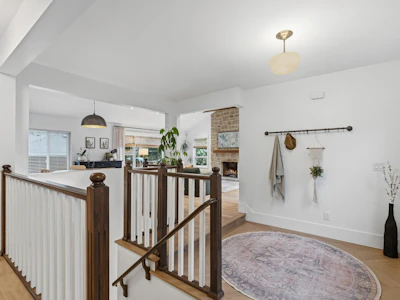 1335 Ridgewood Drive - 4