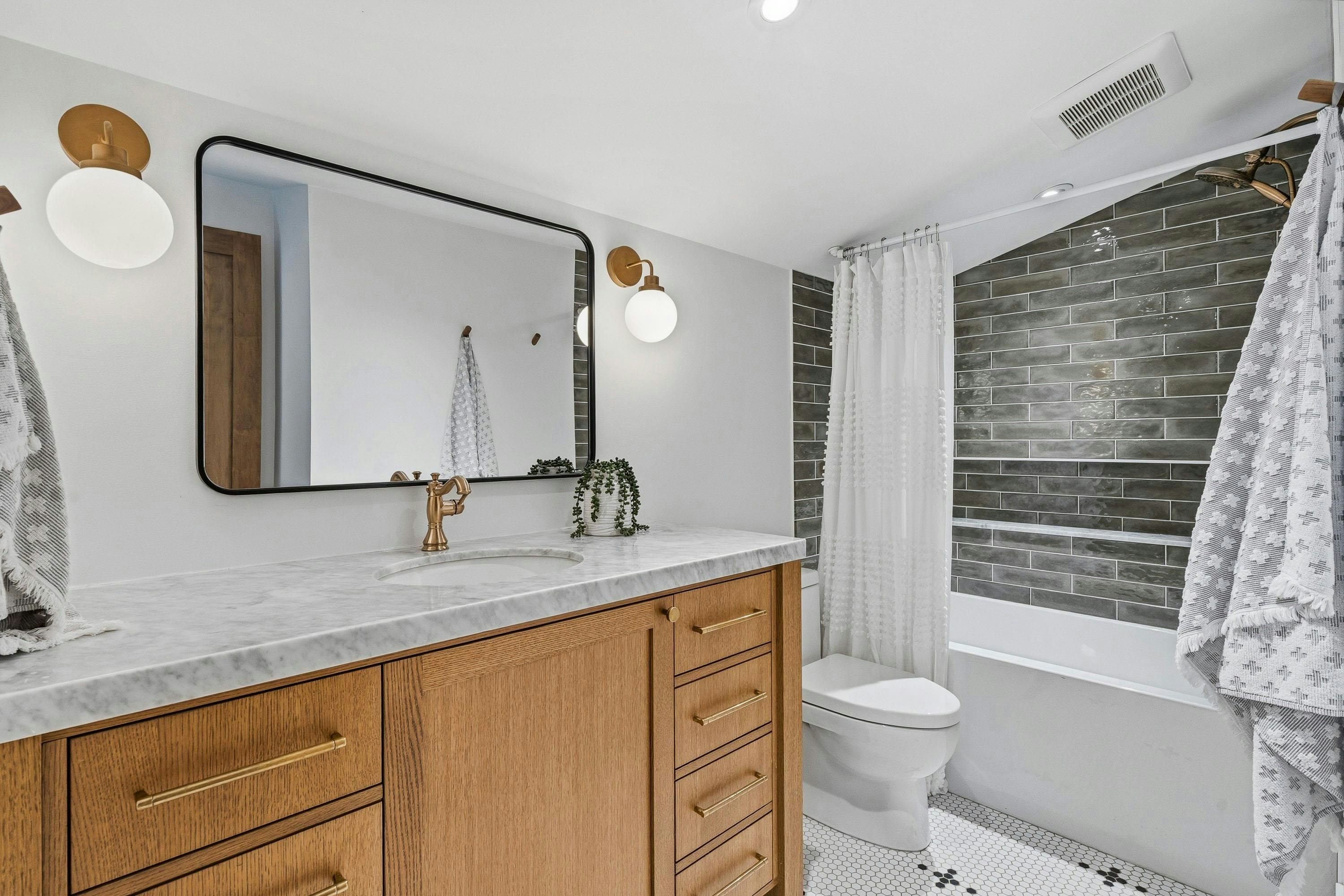 1335 Ridgewood Drive, North Vancouver, BC, V7R 1J4 - 23