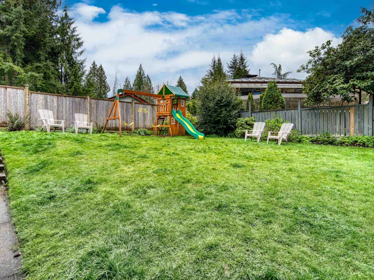 1335 Ridgewood Drive, North Vancouver, BC, V7R 1J4 - 37