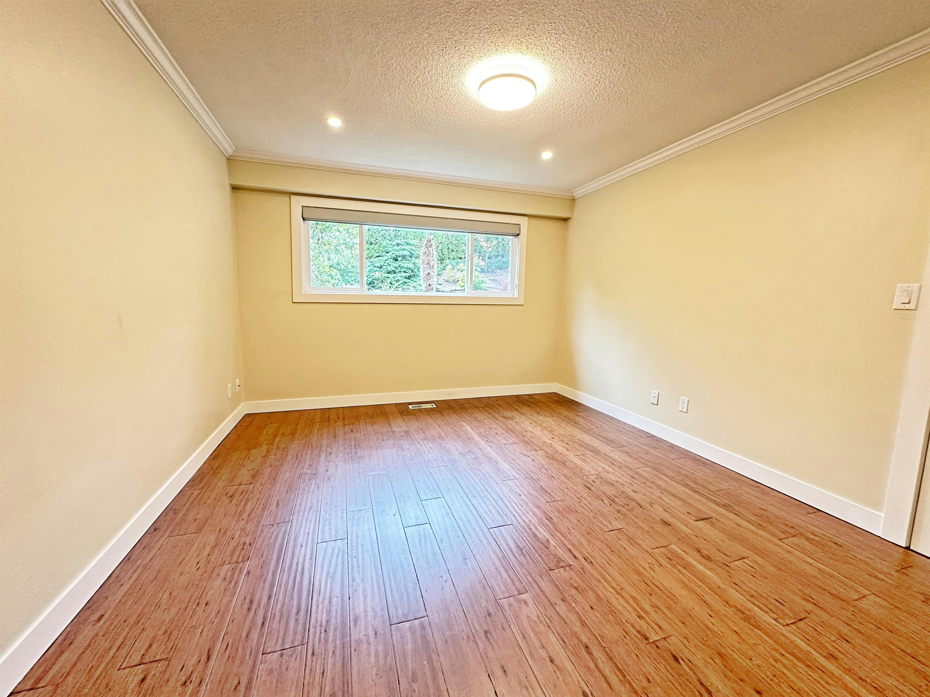 57 Glenmore Drive, West Vancouver, BC, V7S 1A5 - 16