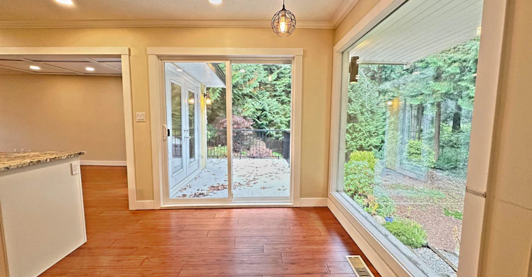 57 Glenmore Drive, West Vancouver, BC, V7S 1A5 - 10