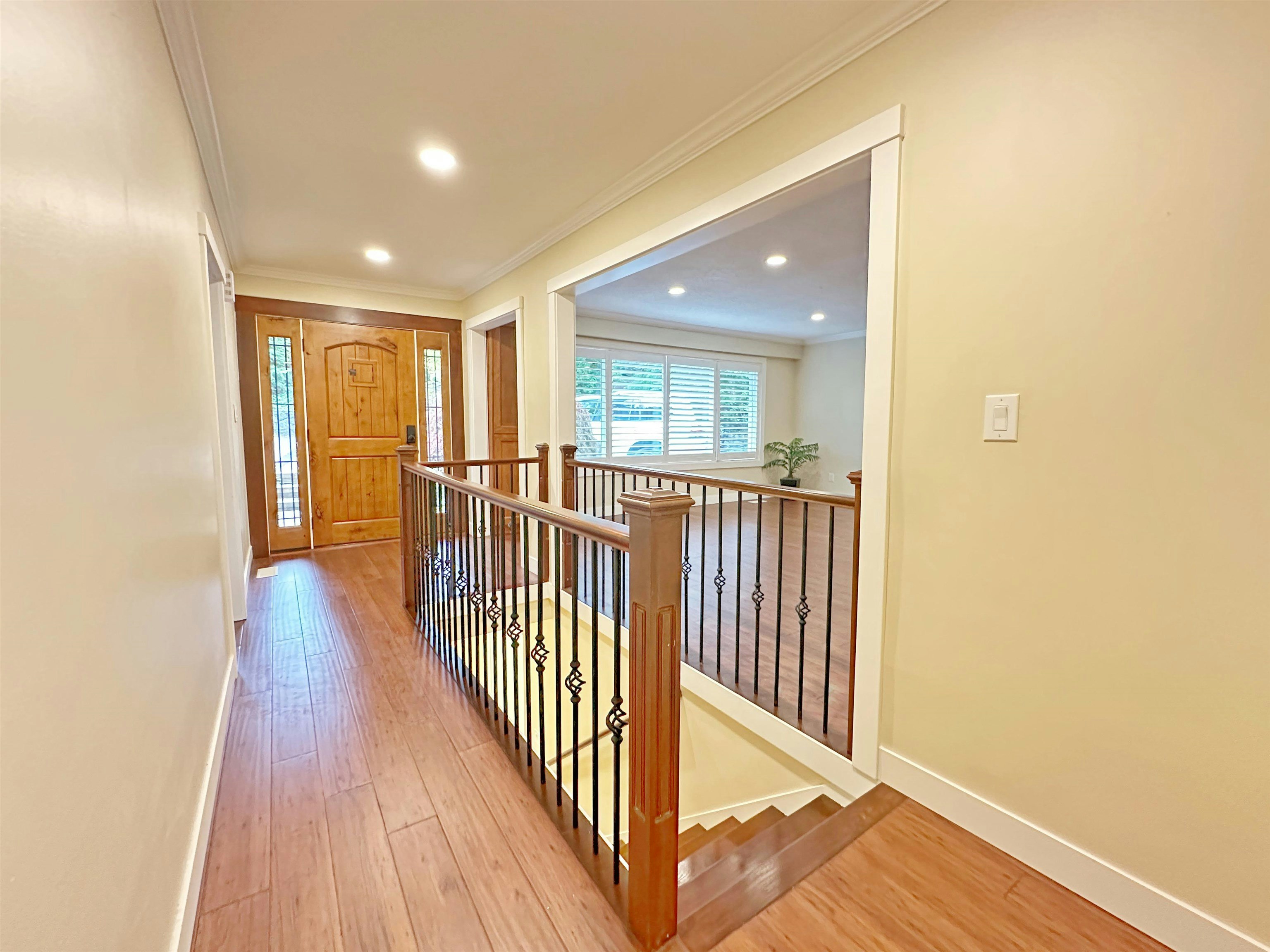 57 Glenmore Drive, West Vancouver, BC, V7S 1A5 - 2