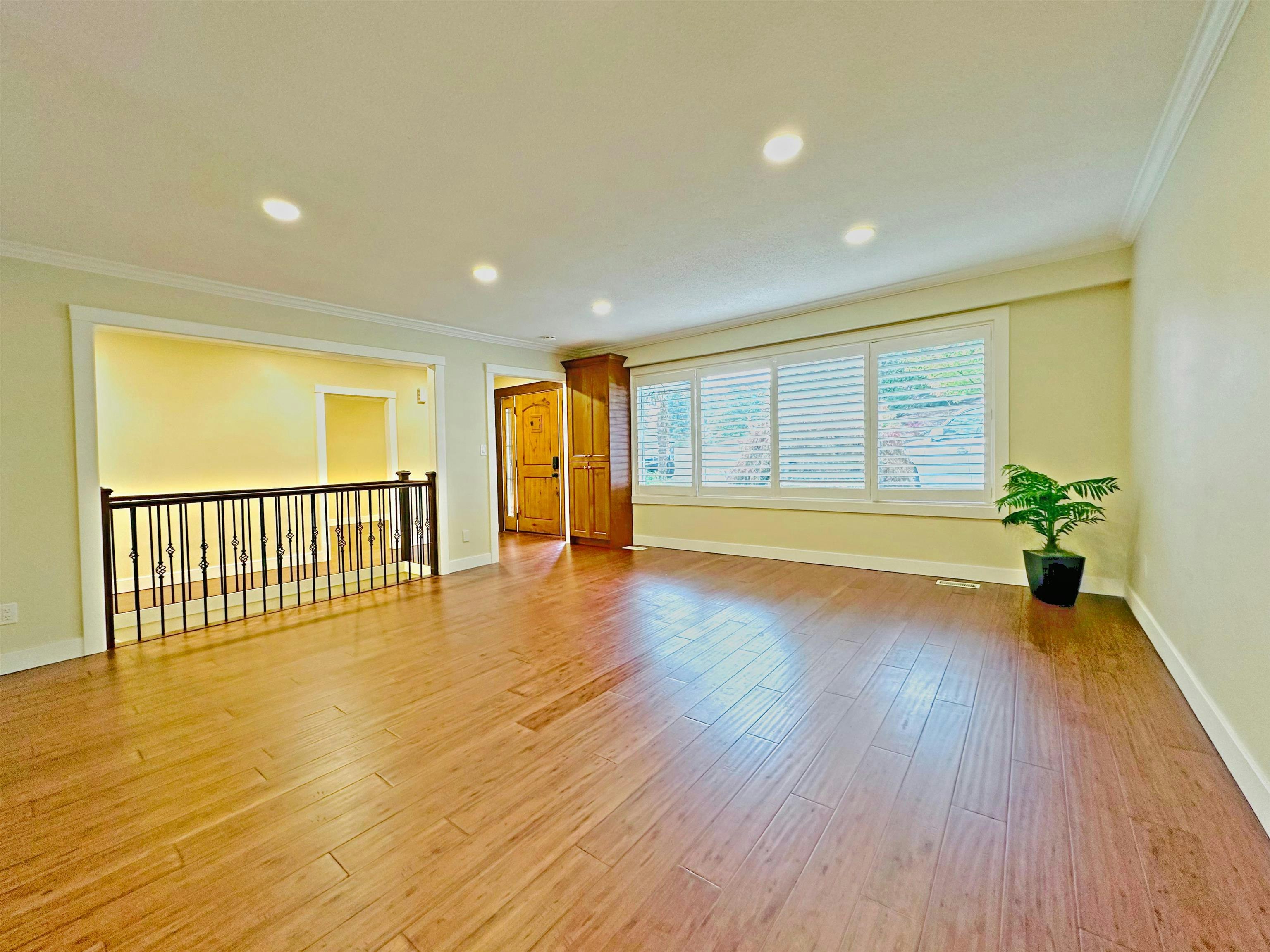 57 Glenmore Drive, West Vancouver, BC, V7S 1A5 - 3