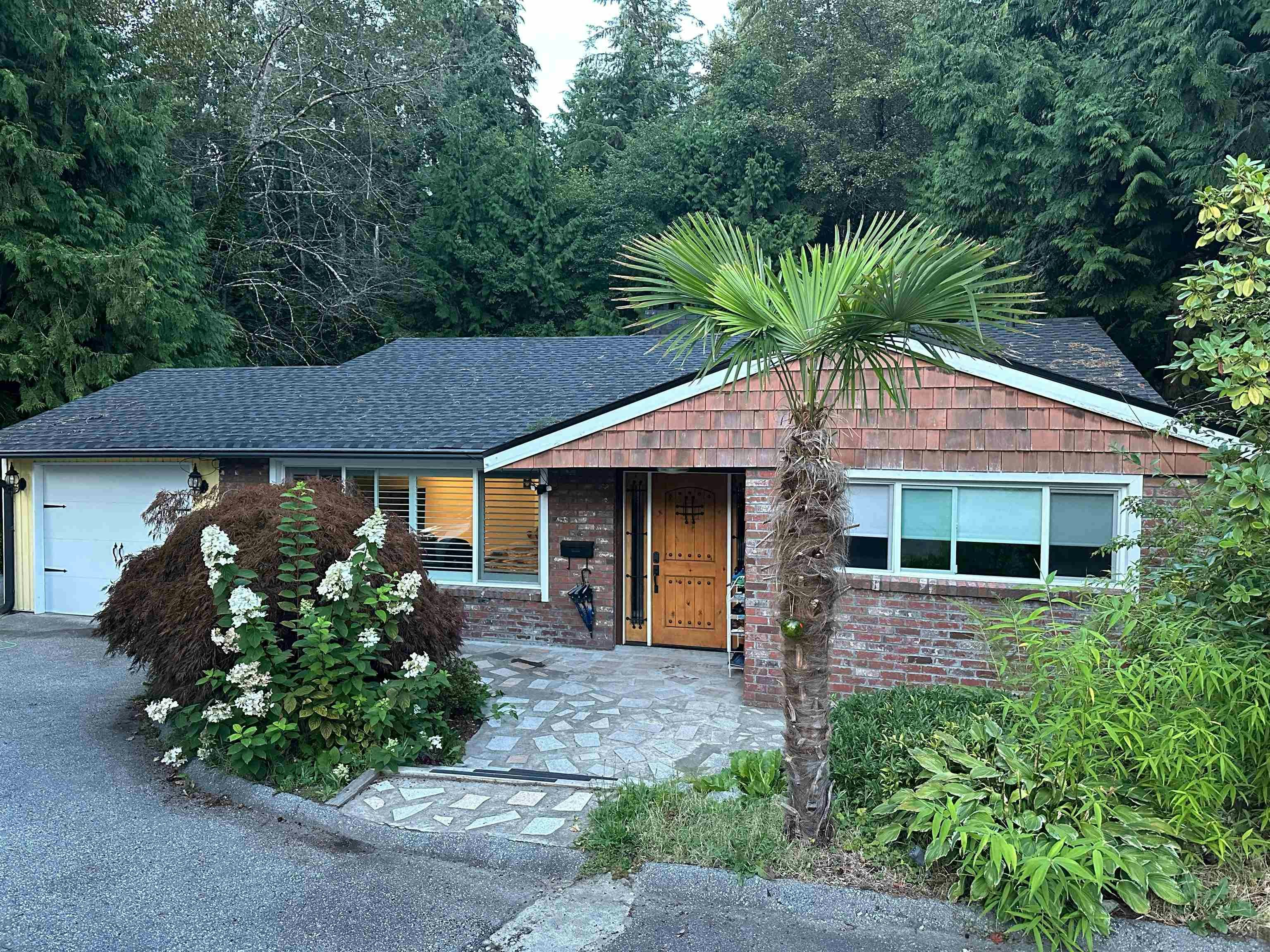 57 Glenmore Drive, West Vancouver, BC, V7S 1A5