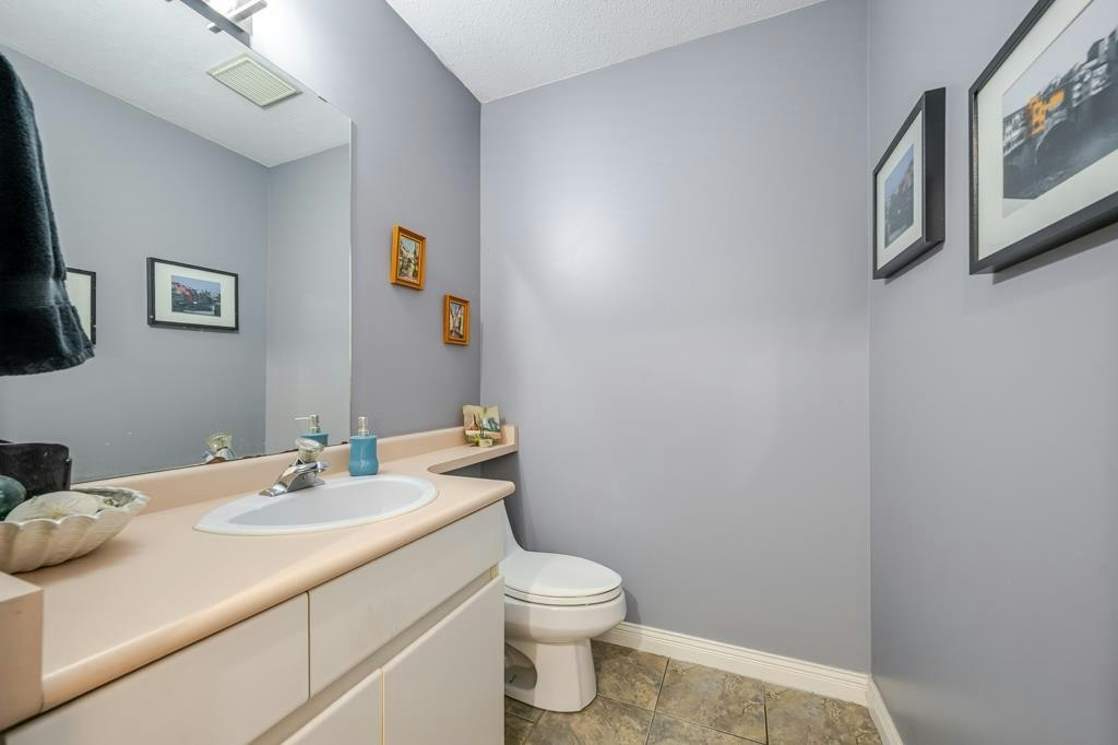 112-10250 155a Street, Surrey, BC, V3R 4K5 - 9