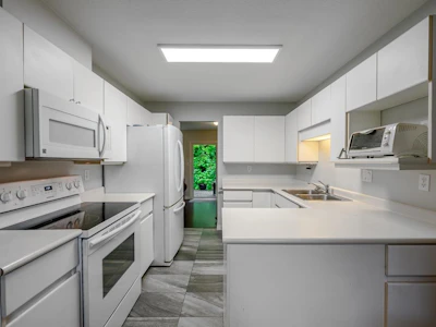 112-10250 155a Street - 3
