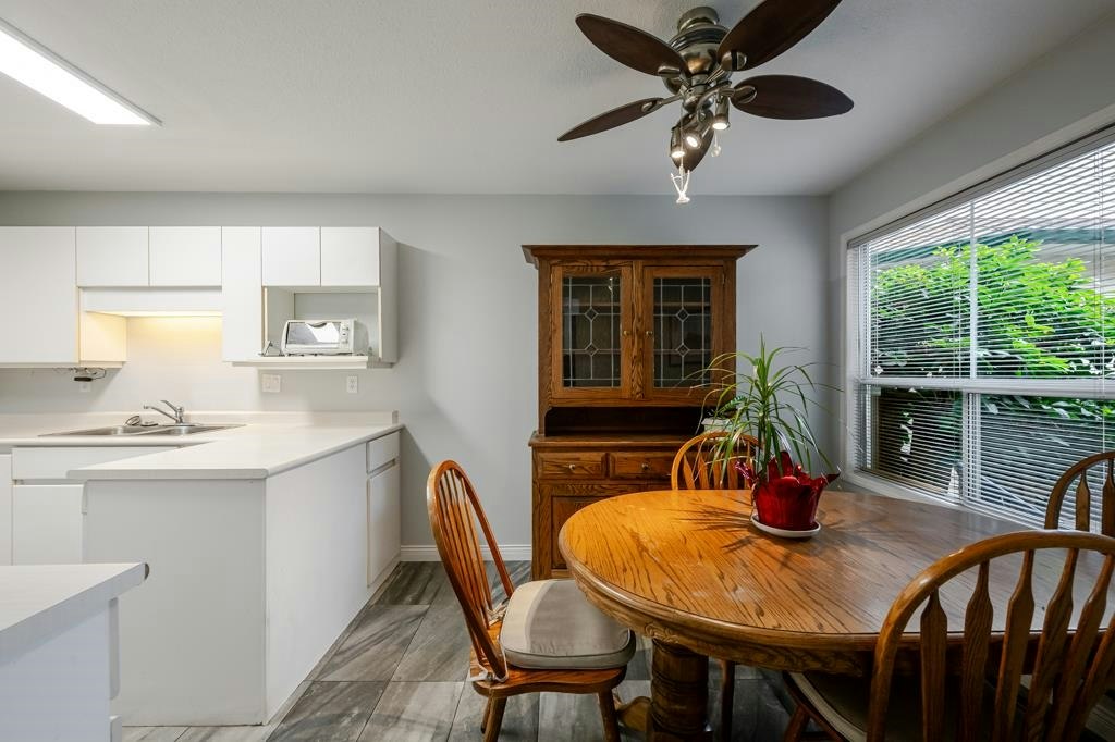 112-10250 155a Street, Surrey, BC, V3R 4K5 - 8