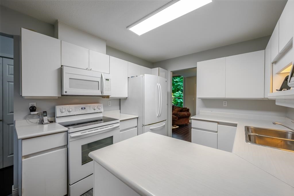 112-10250 155a Street - 4
