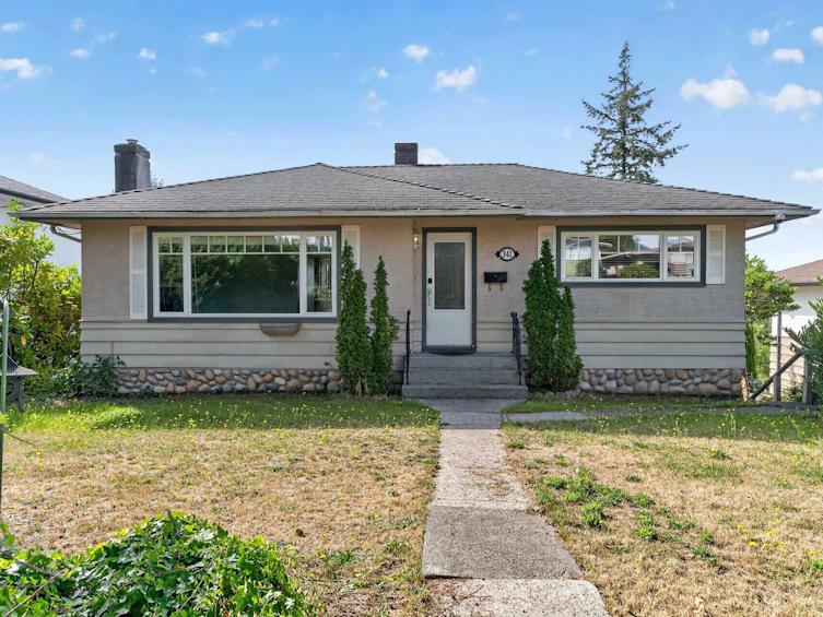 341 W 24th Street, North Vancouver, BC, V7M 2C7