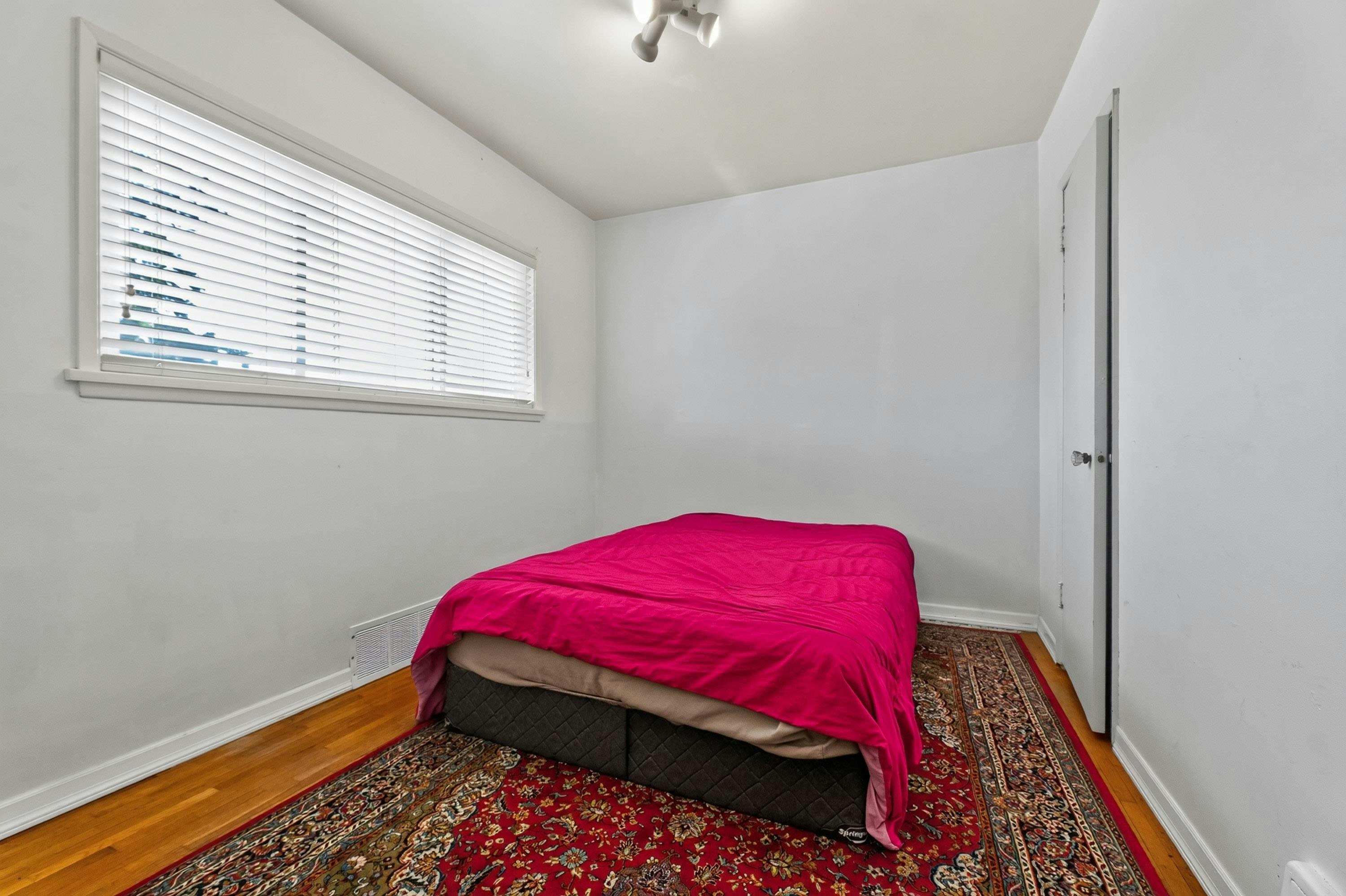 341 W 24th Street, North Vancouver, BC, V7M 2C7 - 14