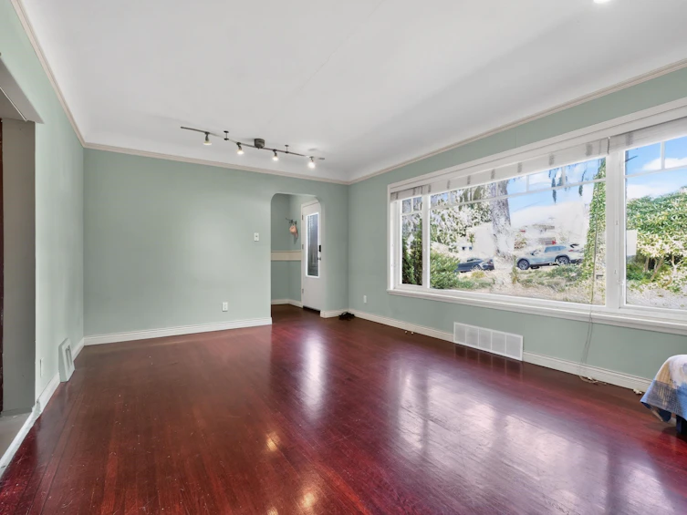 341 W 24th Street, North Vancouver, BC, V7M 2C7 - 5