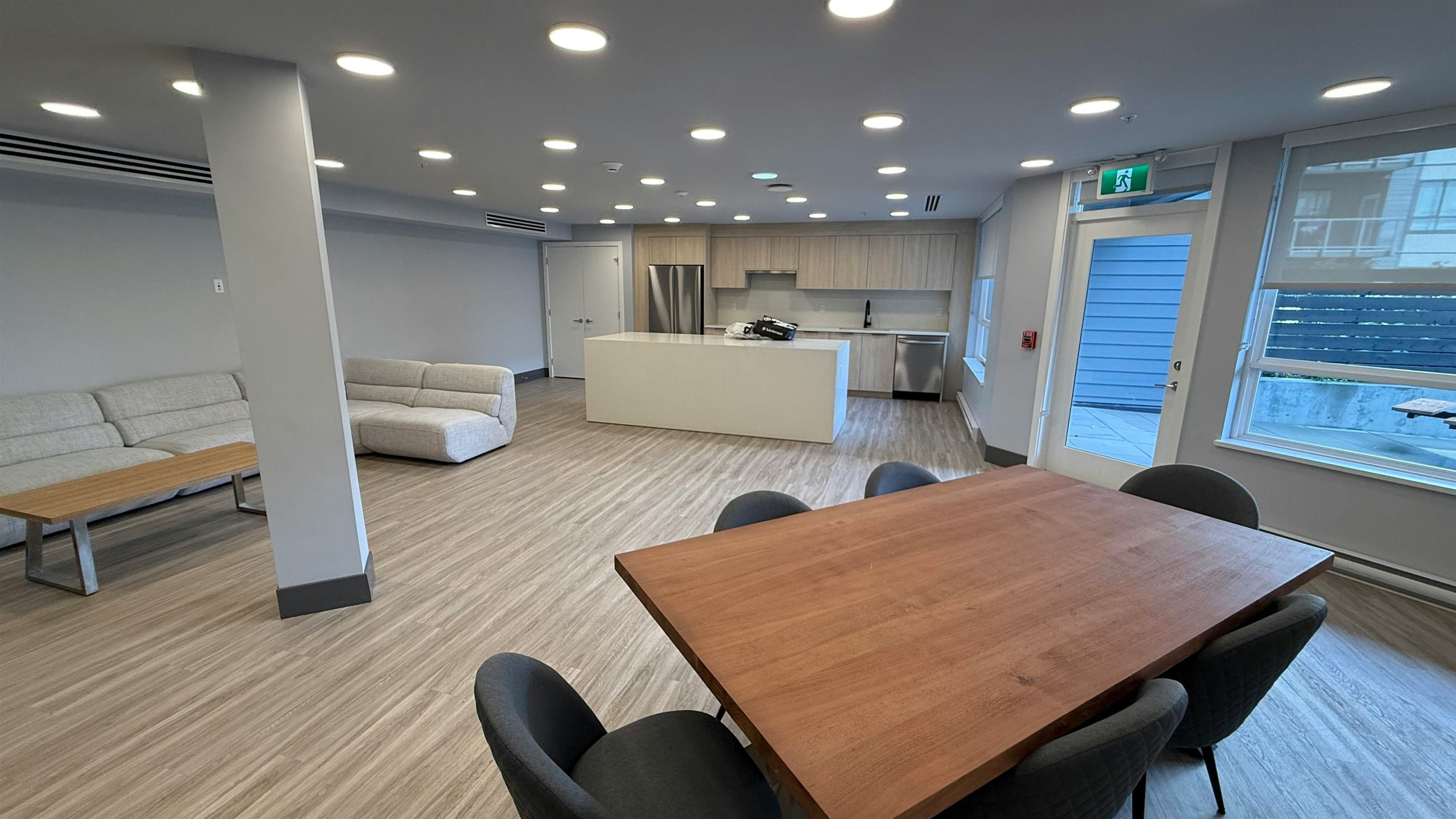 320-7936 206 Street, Langley, BC, V2Y 3W7 - 9